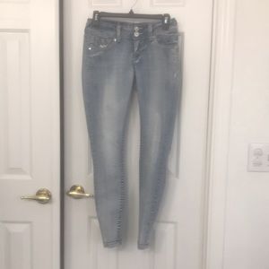 Blue washed stretch jeans size 3 by Wallflower